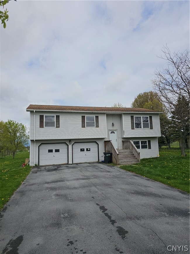 Building Photo - 8127 Schell Ave