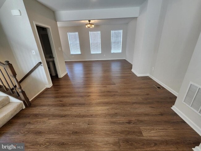 Photo - 12 Stafford Pl