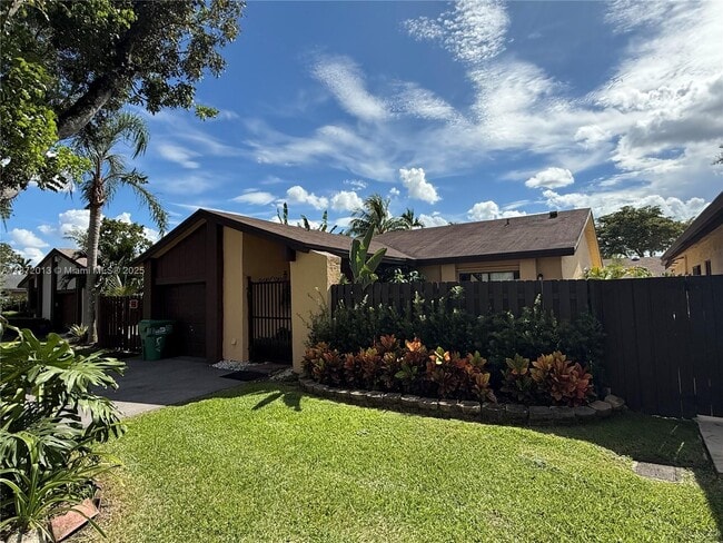 Building Photo - 11754 SW 133rd Ct Rental
