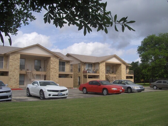 Apartamentos Kast LLC - 4257 Family Tree Unidad Large 2 bedroom