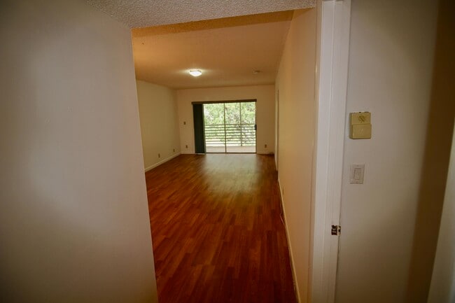 Photo - 8405 NW 61st St Unit D305