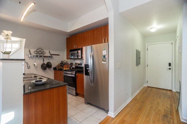 Photo - 4545 S Drexel Blvd Unit 3A