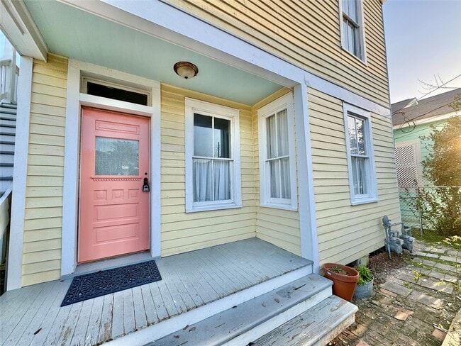 Photo - 2119 Avenue O 1/2