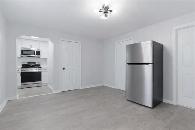 Photo - 92 Sylvian St Unit 1