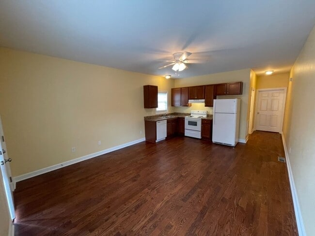 Photo - Nice 1 bed/1 bath duplex minutes from downtown Raleigh