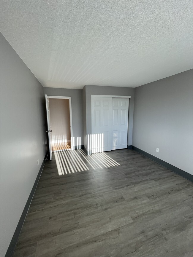 Photo - 124 Mammoth Rd Unidad #24