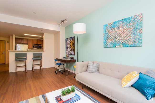 Peninsula Apartments