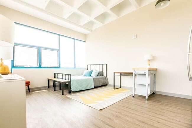 Photo - 735 West by 3L Living