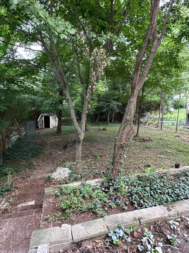 Photo - 2845 Dunaway Ave