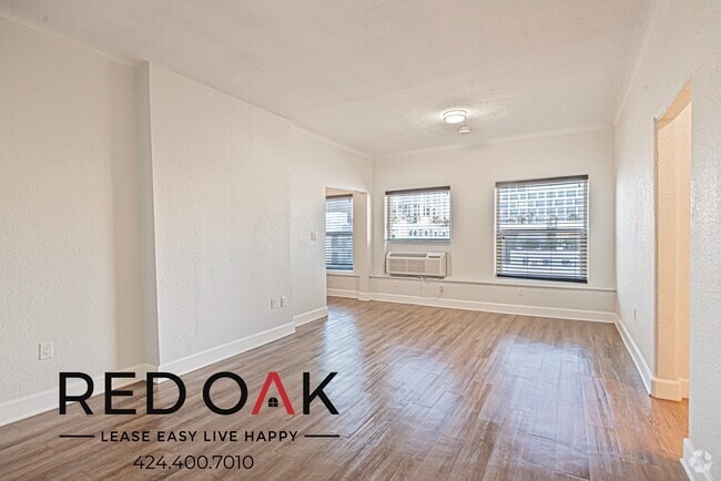 Building Photo - 1417 N Bronson Ave Rental
