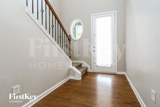 Photo - 3310 Castleberry Village Cir