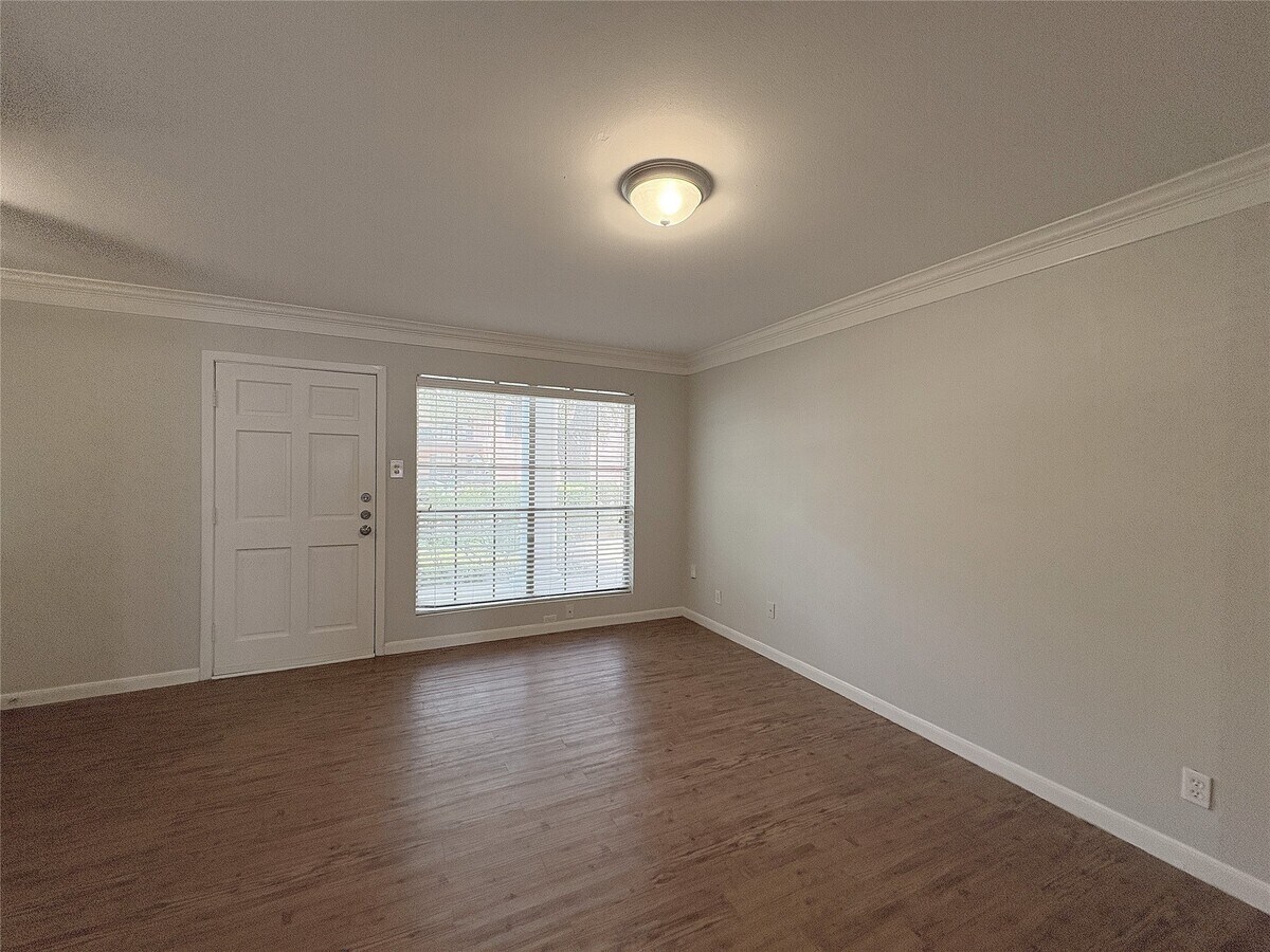 Photo - 3611 Stanford St