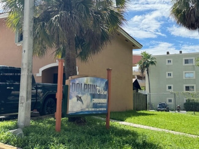 Photo - 7965 NW 8th St Unidad 6