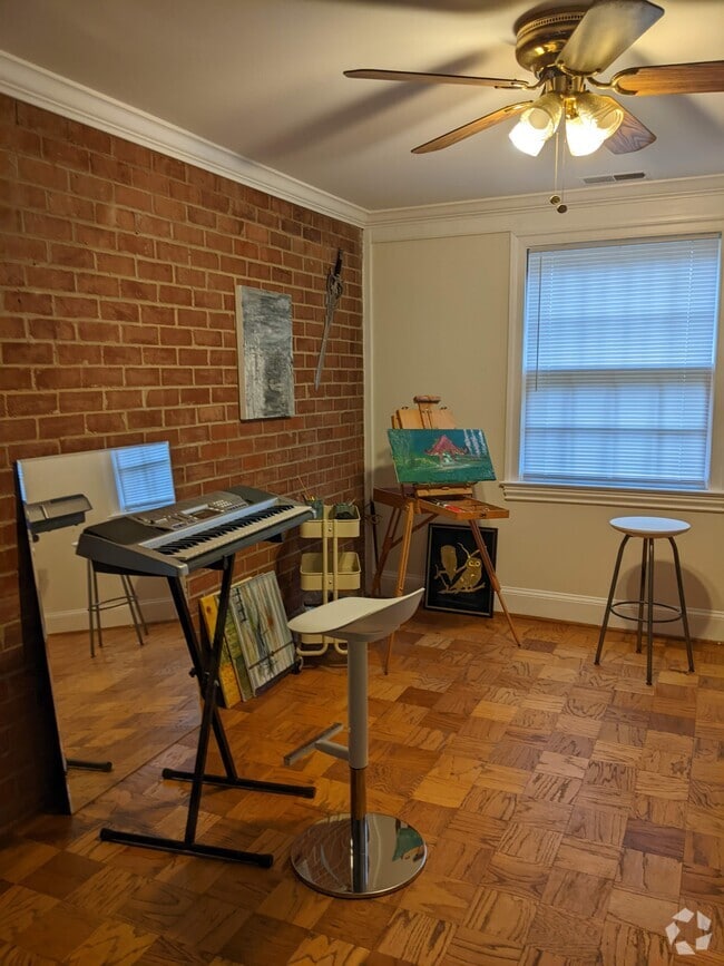 Building Photo - 742 Quince Orchard Blvd Unit T1 Rental