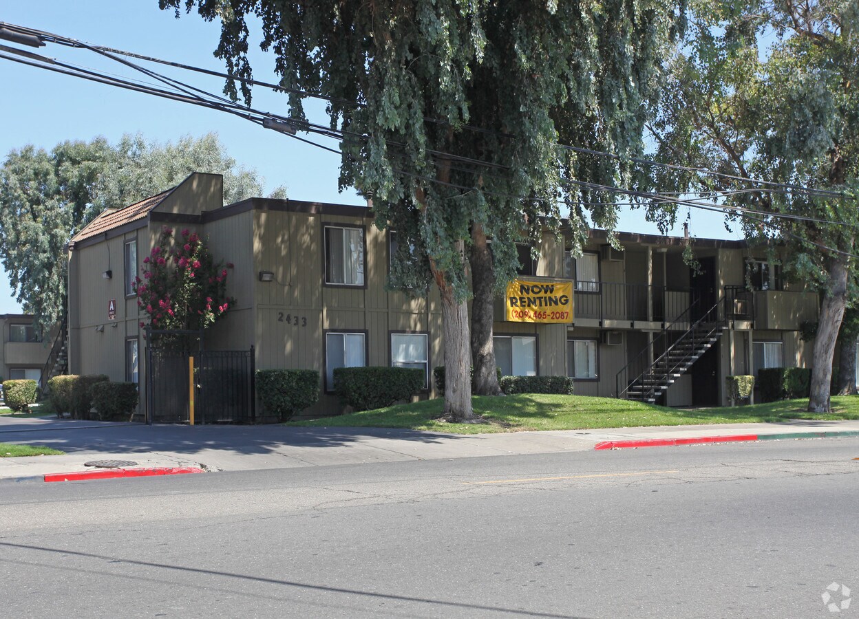 Photo - Krystal Springs Estates Apartments