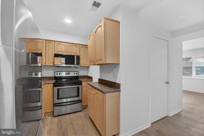 Photo - 224 Moore Dr