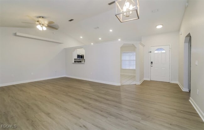 Photo - 3919 SE 2nd Pl