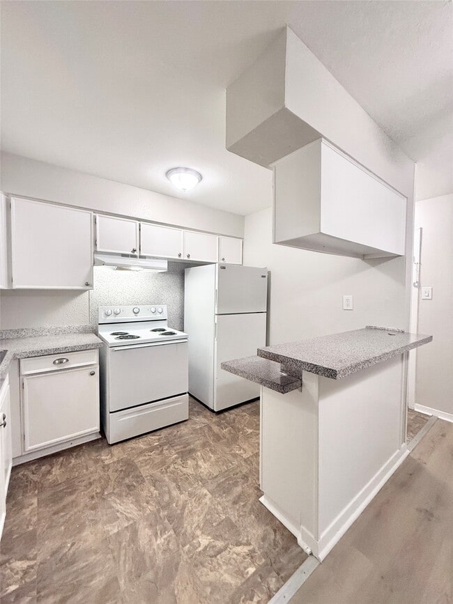 Building Photo - 201 S Kaysie St Unit 3