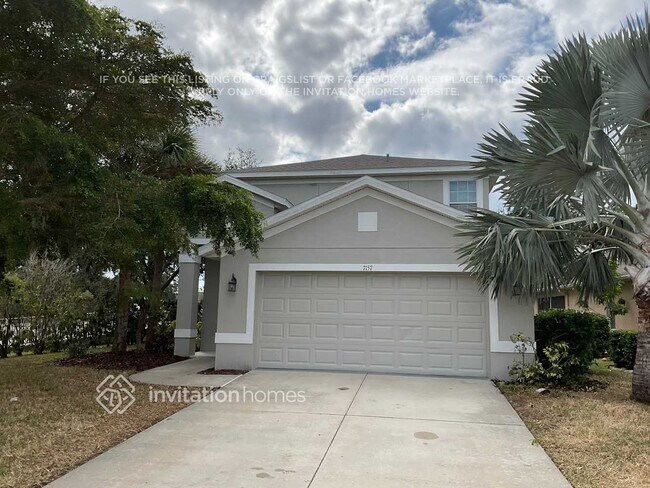 Building Photo - 7157 50th Ave Cir E