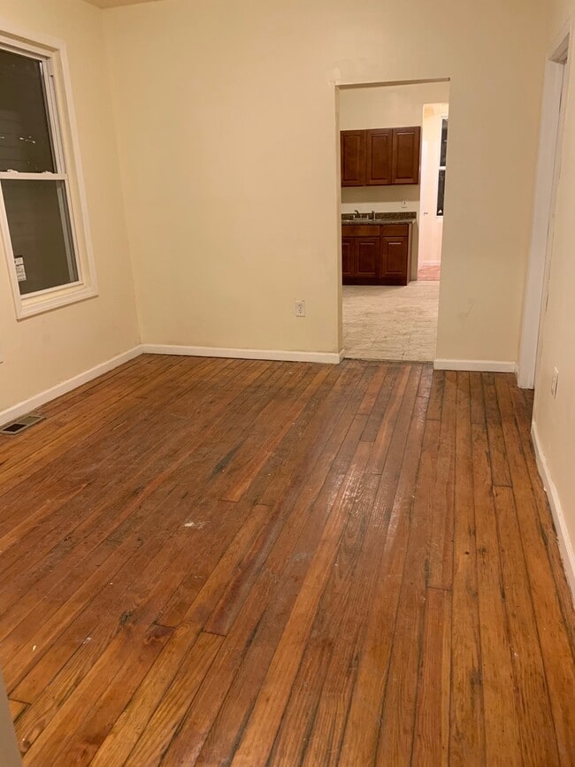 Photo - 79 Winans Ave Apartamento Unidad #1