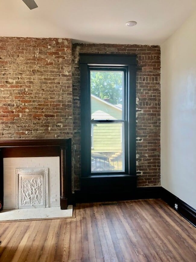 Photo - 1347 Park St Unit #1