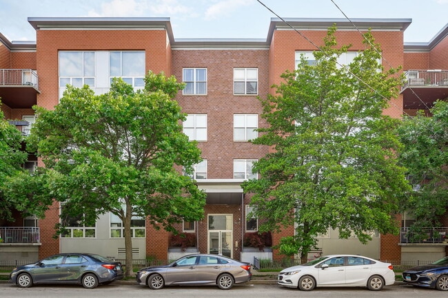 Photo - 1825 N Winnebago Ave Condo Unit 101