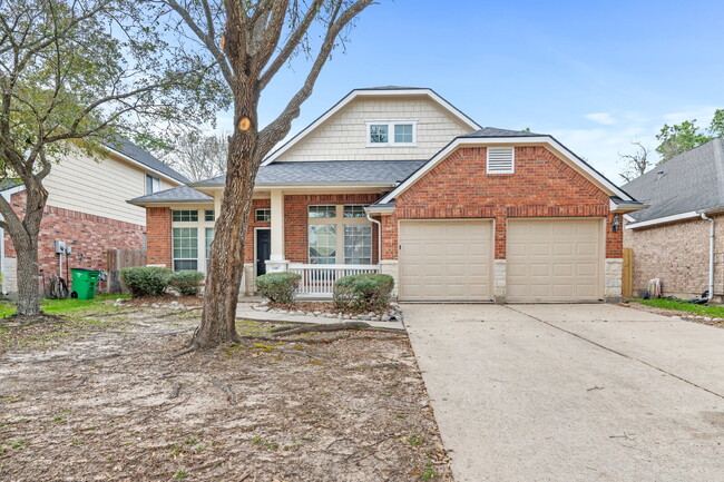 "Spacious 4-Bed Oasis with 2 Full Baths in... - "Spacious 4-Bed Oasis with 2 Full Baths in... Apartamento