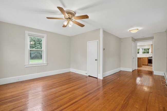 Photo - 432 Plainsboro Rd Unit 1