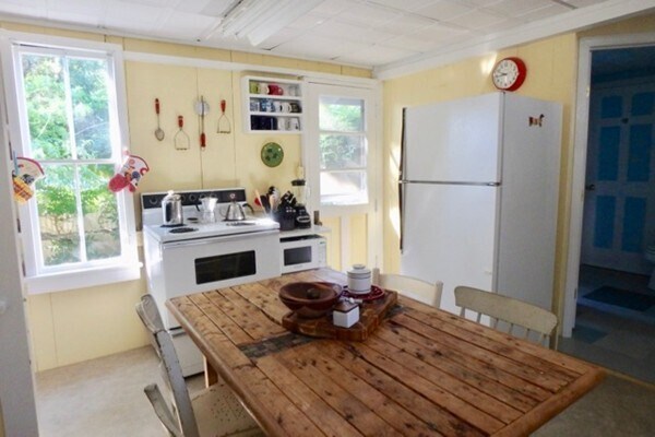 Photo - 12 John Wesley Ave