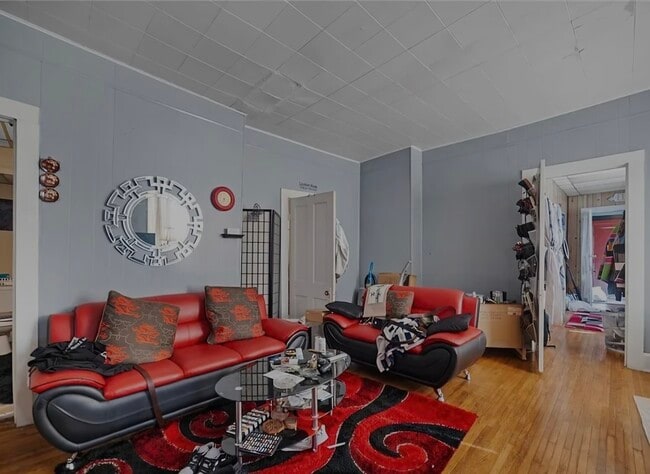 Photo - 367 Springmill St Unidad Downstairs
