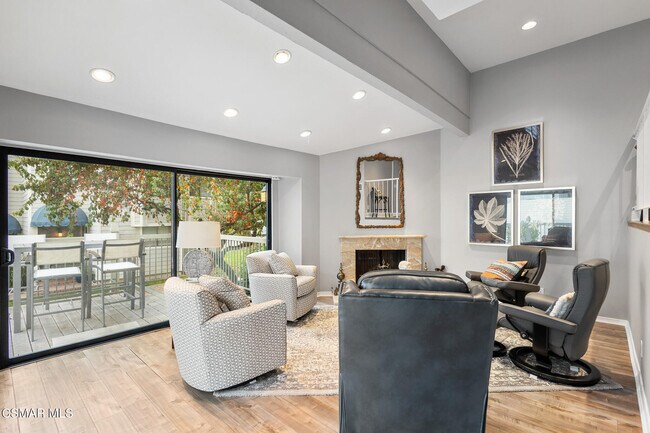 Photo - 1224 S Westlake Blvd