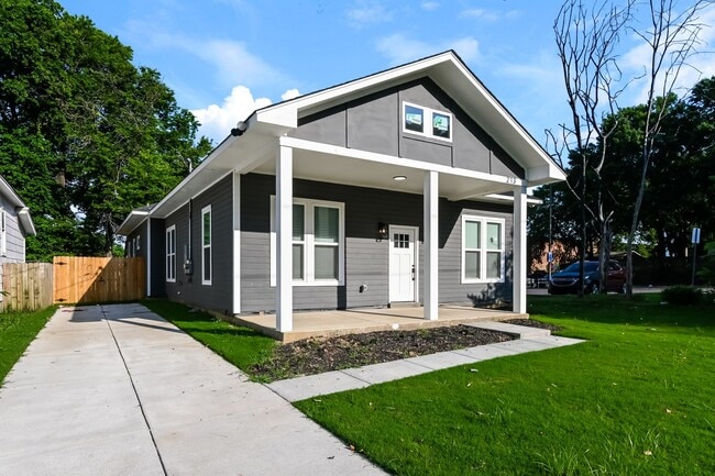 Photo - Charming Midtown Home Near Overton Park!