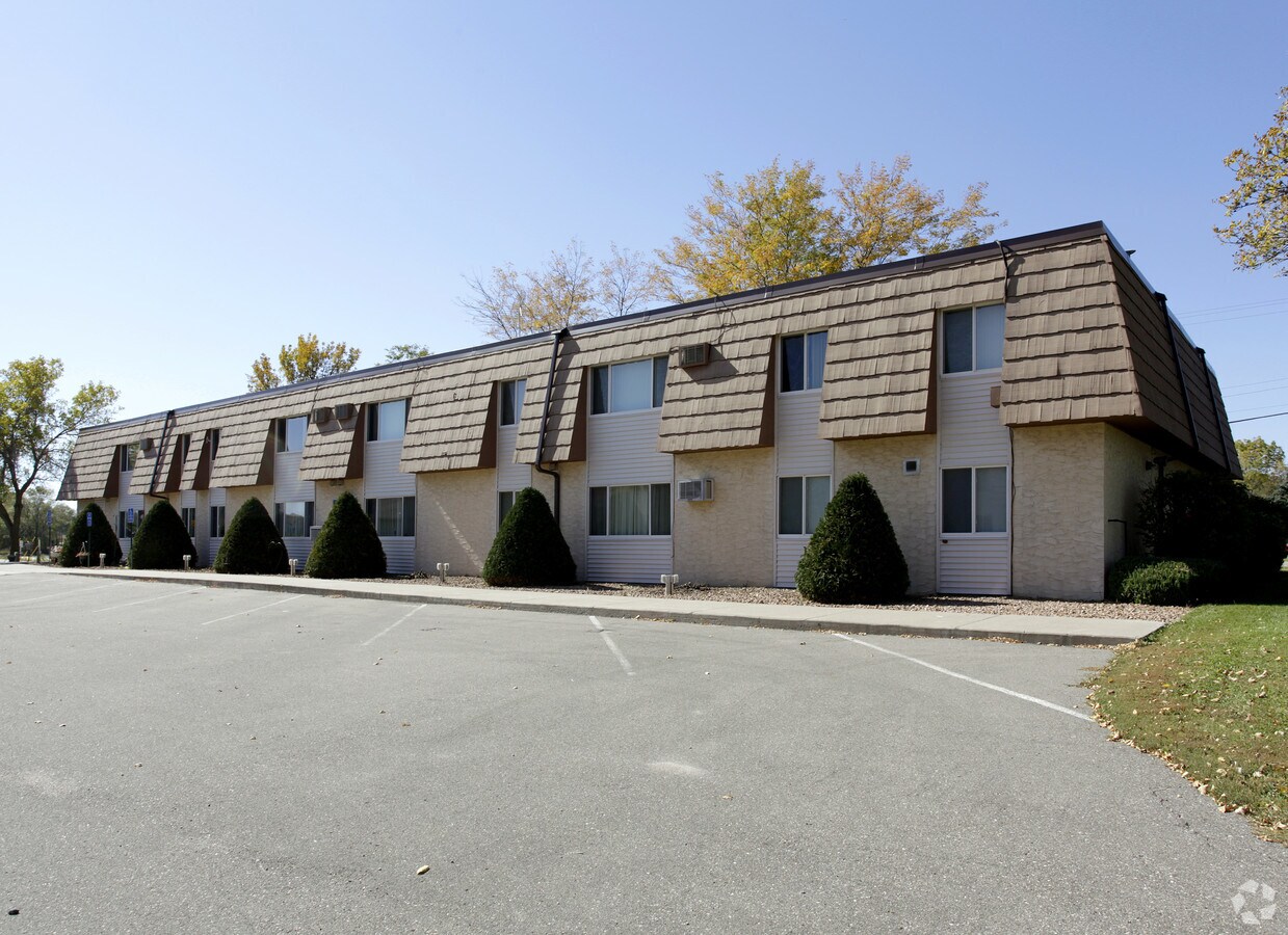 Photo - ridgeway court apartments III & IV