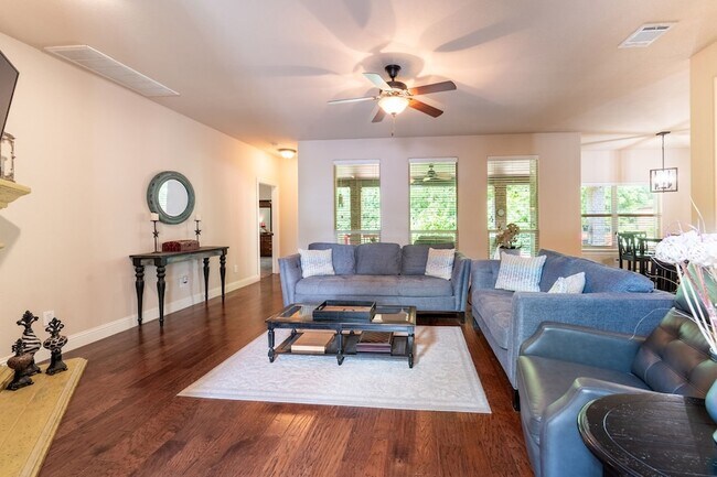 939 Windham Dr