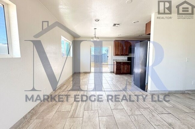 Photo - 3Bed/2Bath House 35th Ave/Bethany! NO CREDIT CHECK - RV GATE, NO HOA!