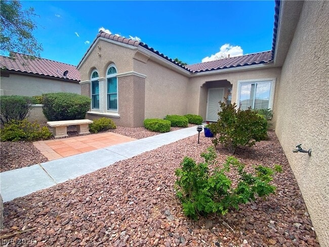 Photo - 3022 Seaford Peak Dr