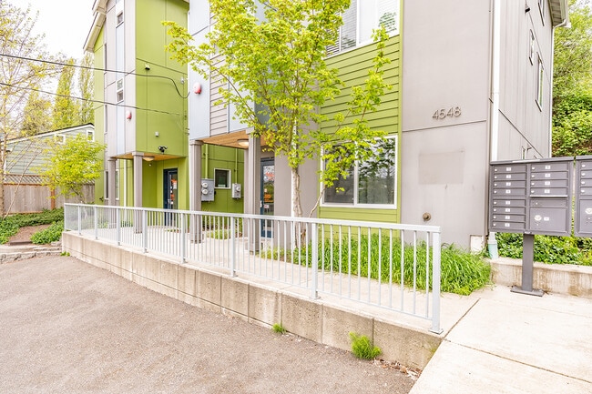 Alcove Delridge
