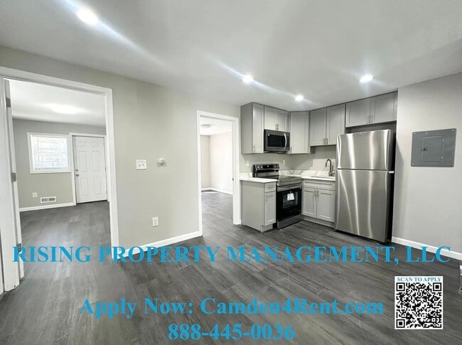 Building Photo - 1554 Bradley Ave Unit 1554 Bradley Ave -  A (First Floor)