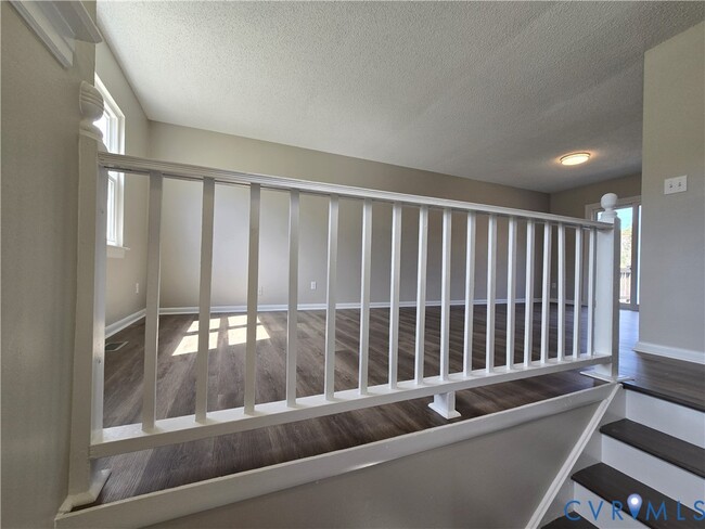 Photo - 10200 Stroud Ln