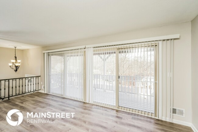 Photo - 1222 Constitution Dr