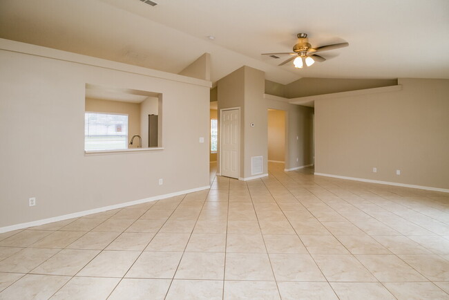 Photo - 12041 Goldenstar Ln