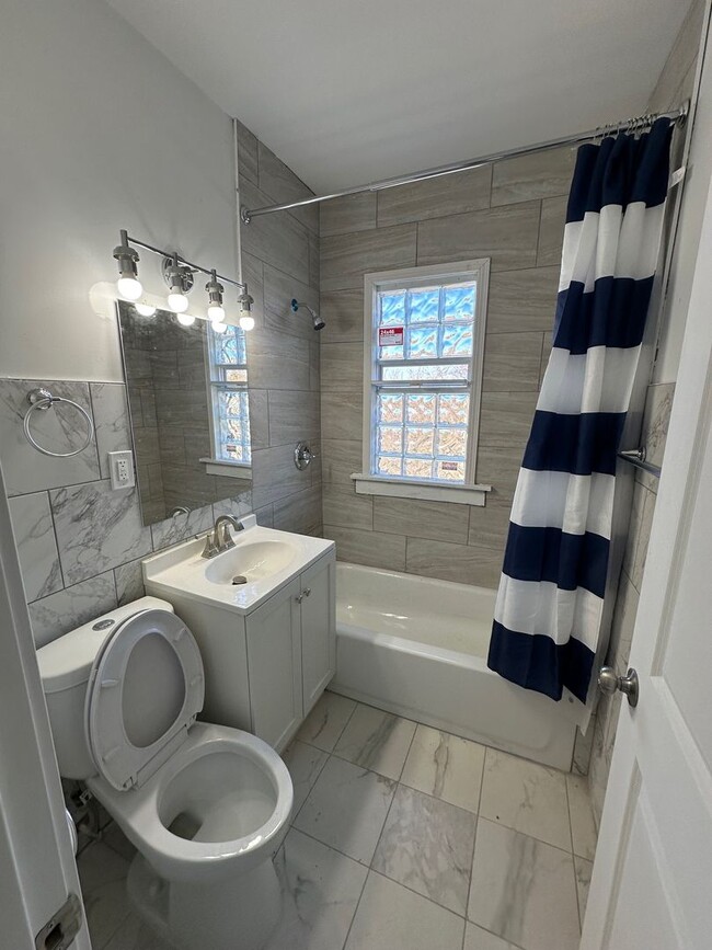 Photo - 3069 N 29th St Unit Upper