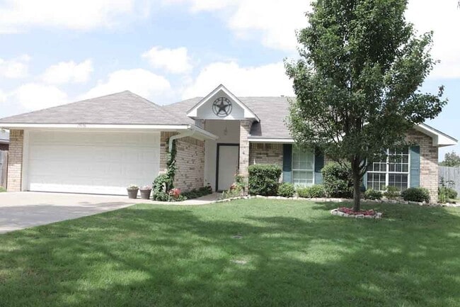 Photo - Coming Soon! 3 Bedroom in Flint!