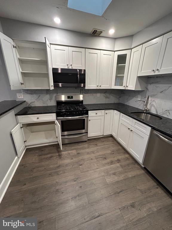 Building Photo - 336 Main St Unit 3