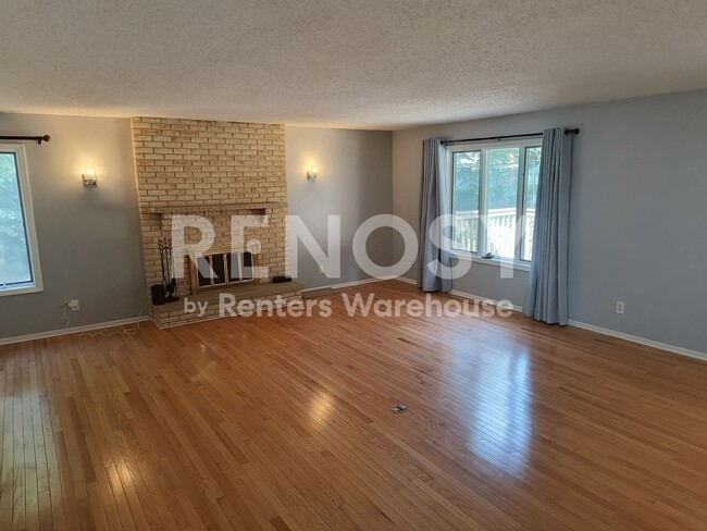 3621 Williston Rd