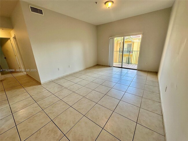 Photo - 7290 NW 114th Ave Unit 307-7