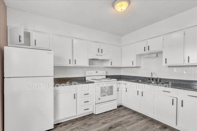 Photo - 701 Linwood Dr