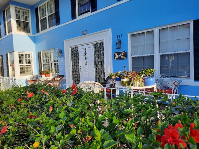 Photo - 512 Phoenix Ave Unit 3