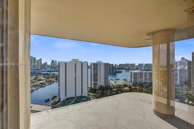 19355 Turnberry Way Unit 26E