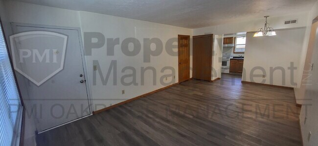 Photo - Lower 2 Bedroom Apartment Unit 6